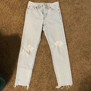 Women’s distressed wedgie fit Levi’s